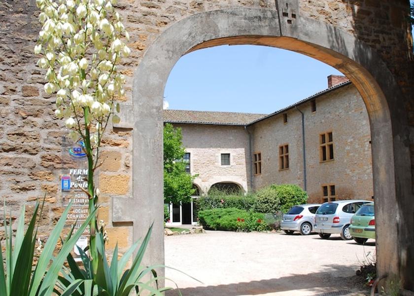 Auvergne-Rhone-Alpes Villefranche-sur-Saone Exterior Detail