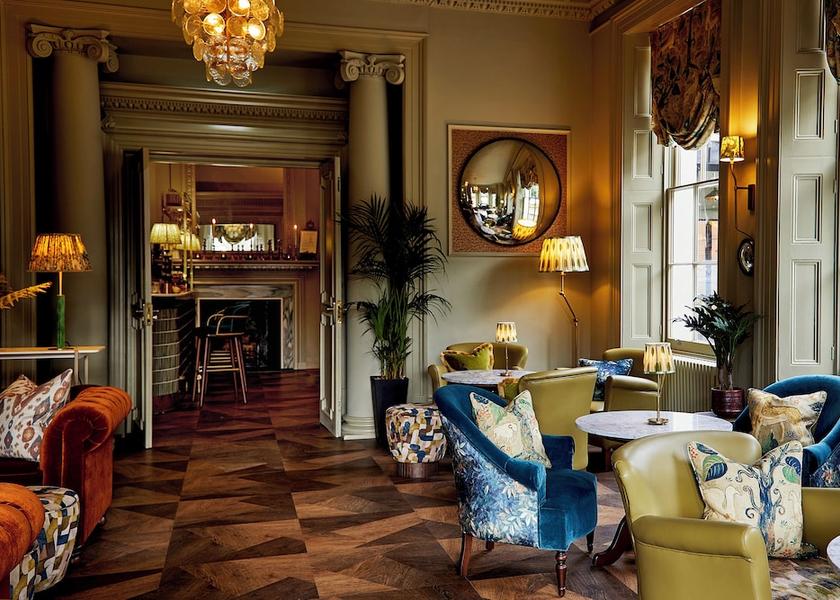 England Slough Lounge