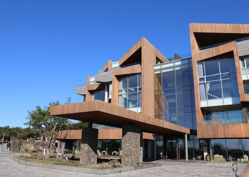 Jeju Seogwipo Front of property