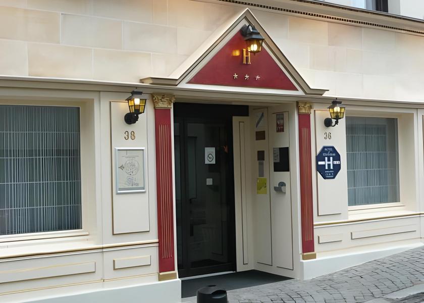 Brittany Saint-Brieuc exterior view