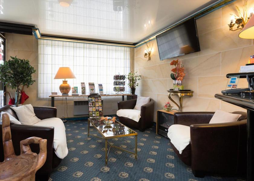 Brittany Saint-Brieuc lobby