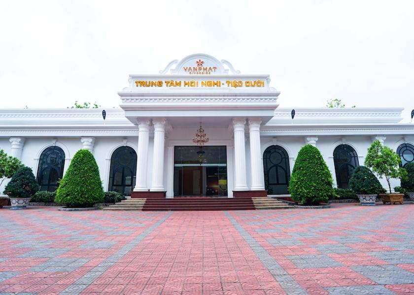 Can Tho Municipality Can Tho Front of property