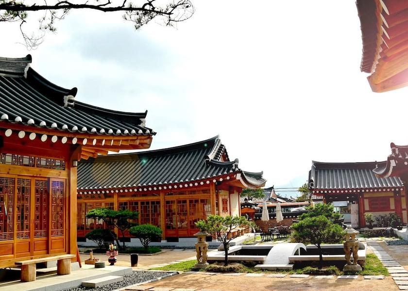 North Gyeongsang Gyeongju Exterior