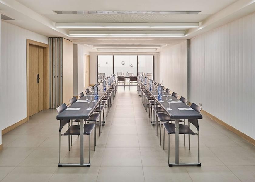 Bolivar Cartagena Meeting Room