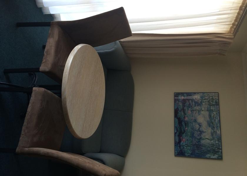 Victoria Melbourne Living Area