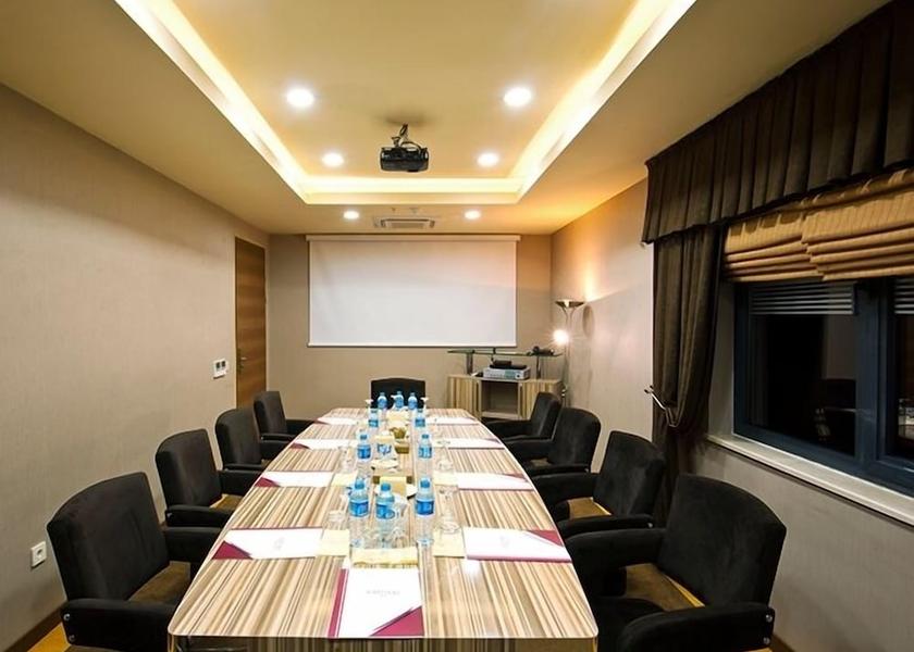 Izmir Izmir Meeting Room