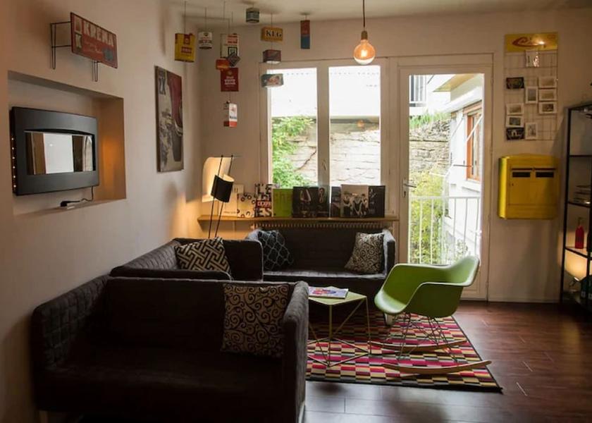 Bourgogne-Franche-Comte Meursault Lobby