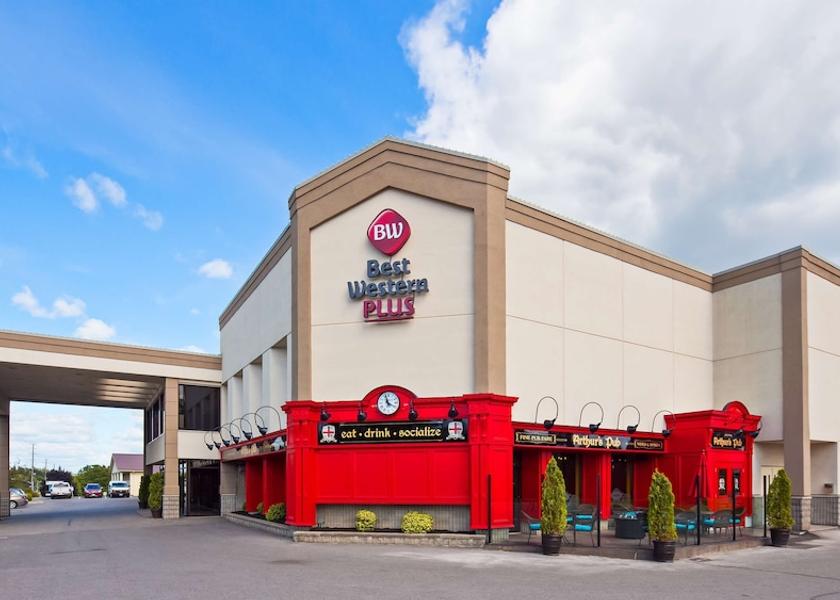 Ontario Cobourg Exterior Detail