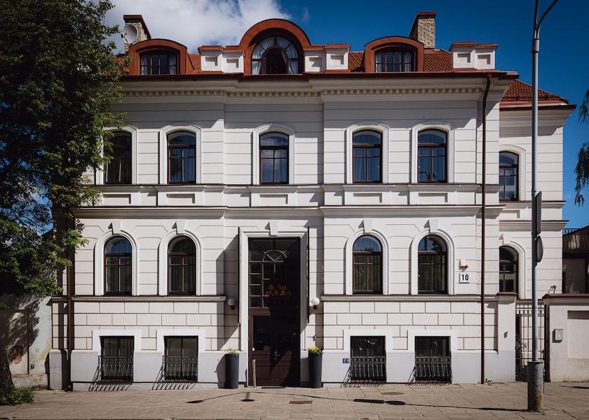  Vilnius Exterior Detail