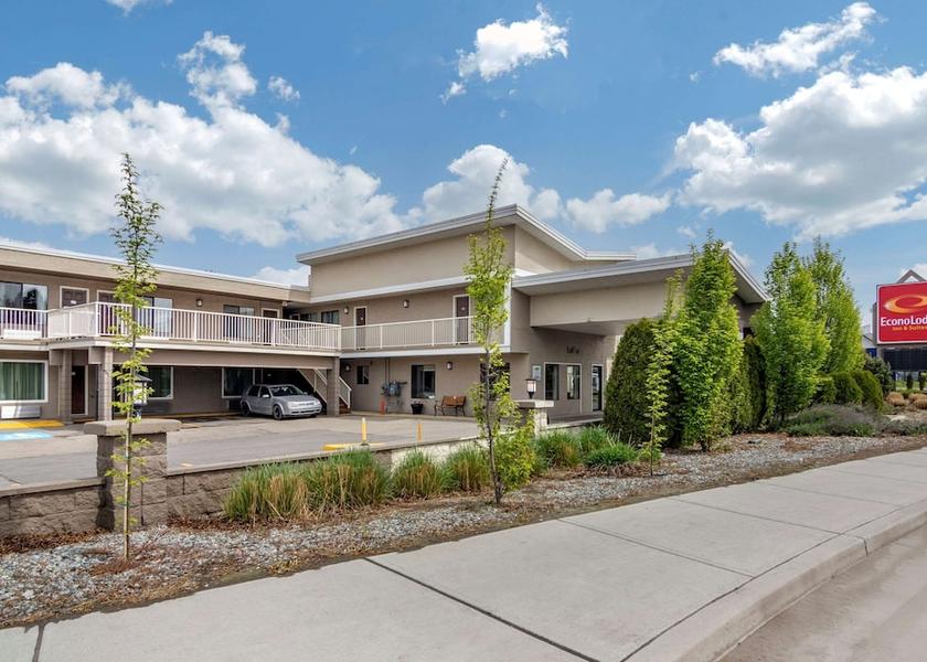 British Columbia Kelowna Exterior