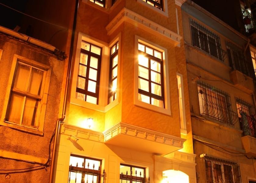  Istanbul Facade