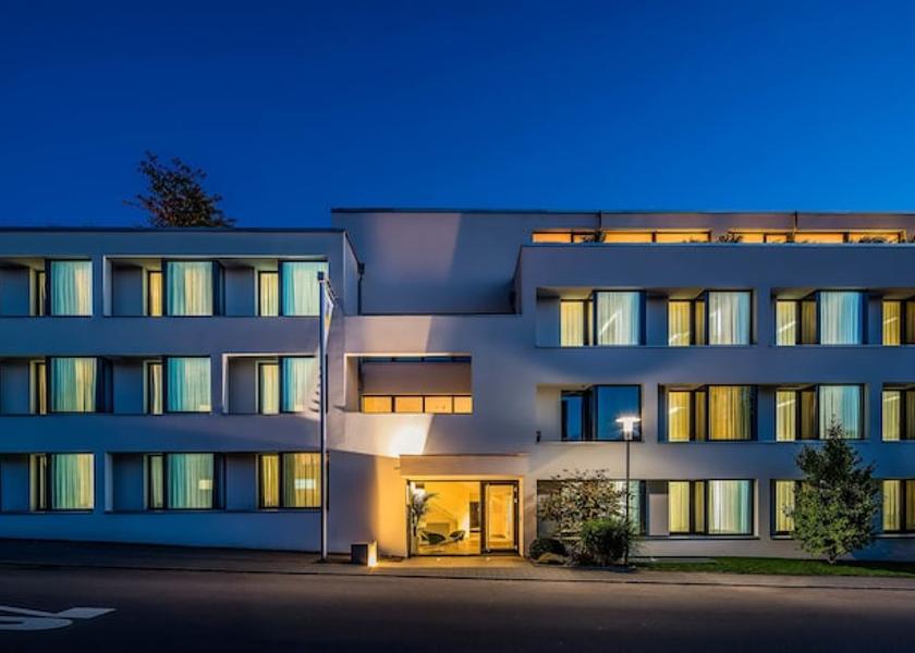 Baden-Württemberg Dossenheim Front of property - evening/night