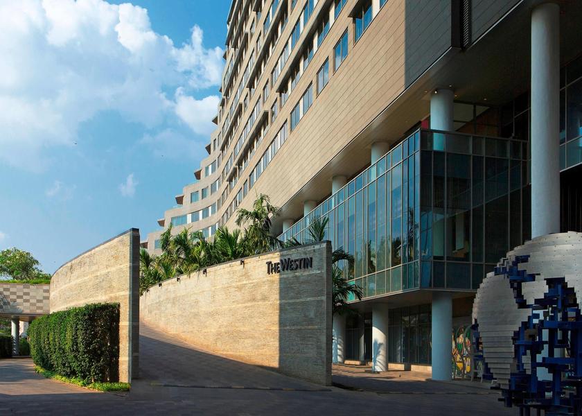 Maharashtra Pune Entrance