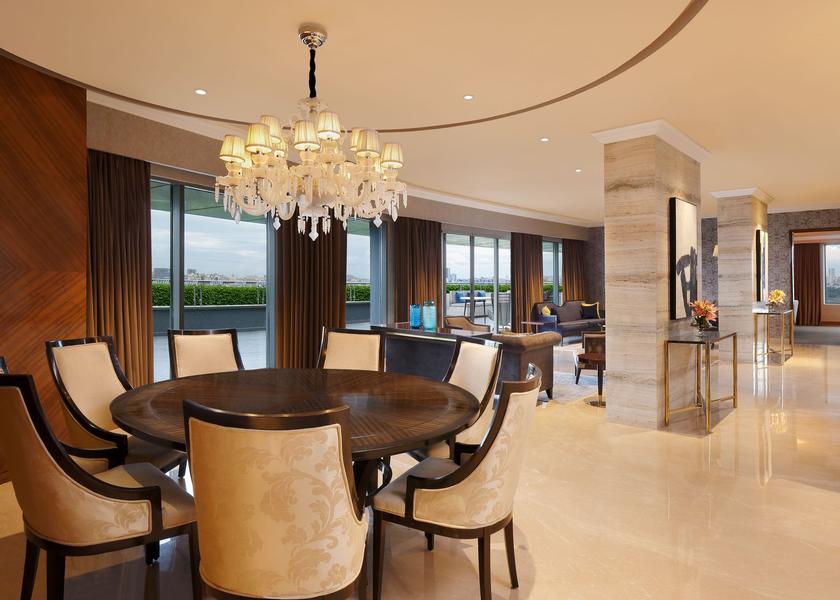 Presidential Suite - Living Room