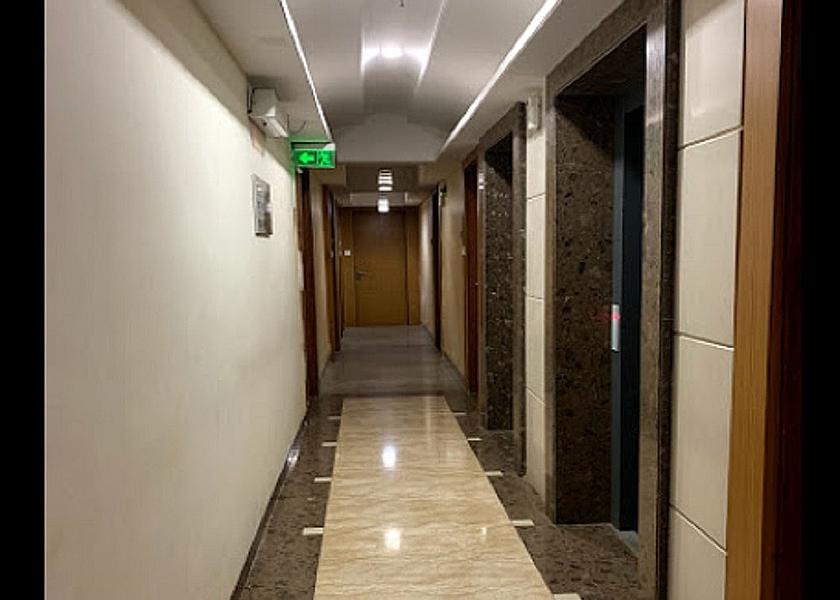Maharashtra Mumbai Public Areas