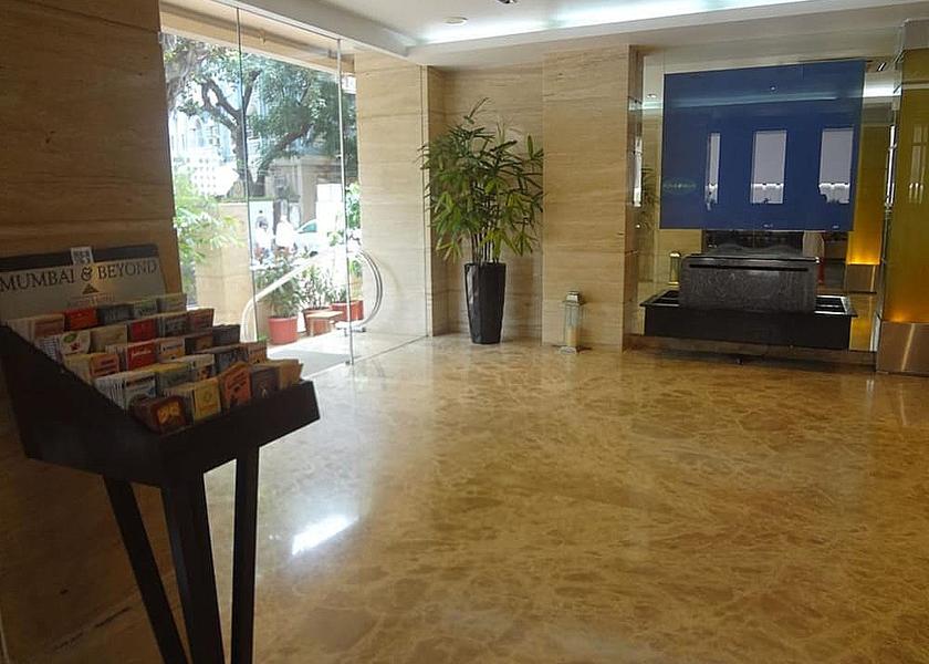 Maharashtra Mumbai Interior entrance