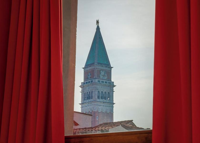 Veneto Venice Room