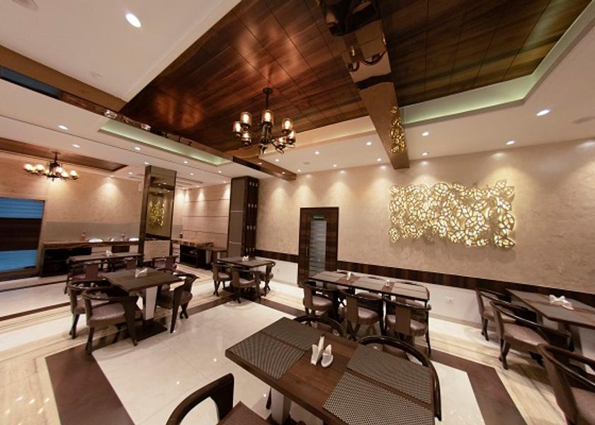 Maharashtra Mumbai Food & Dining