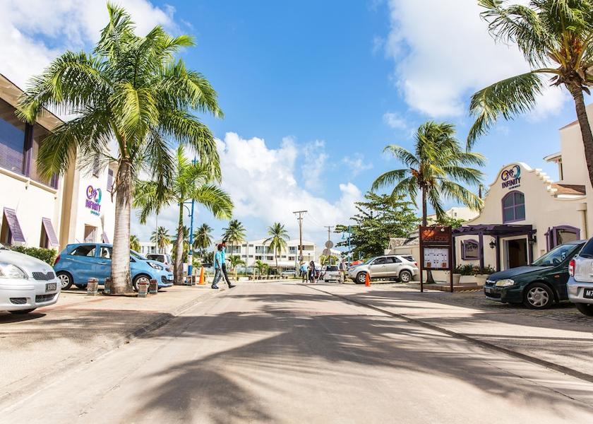  St. Lawrence Gap Exterior Detail
