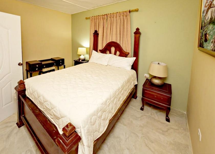 Saint Andrew Silver Hill Gap Room