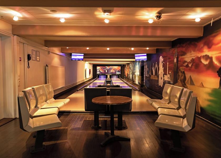 Bowling