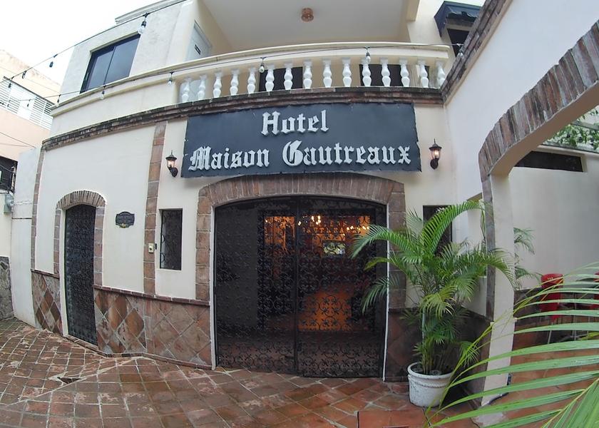Distrito Nacional Santo Domingo Facade