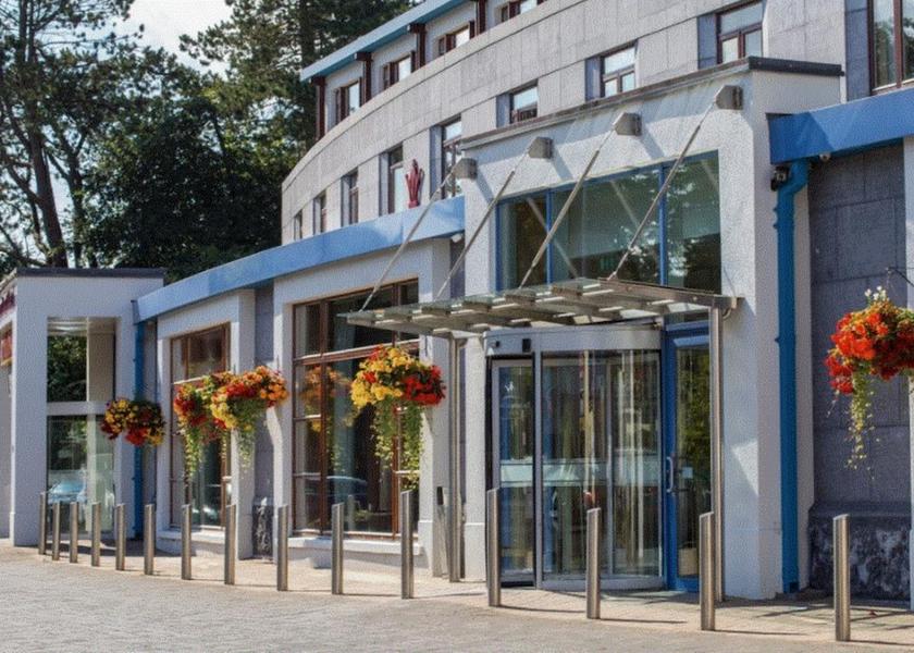 Offaly (county) Tullamore Entrance