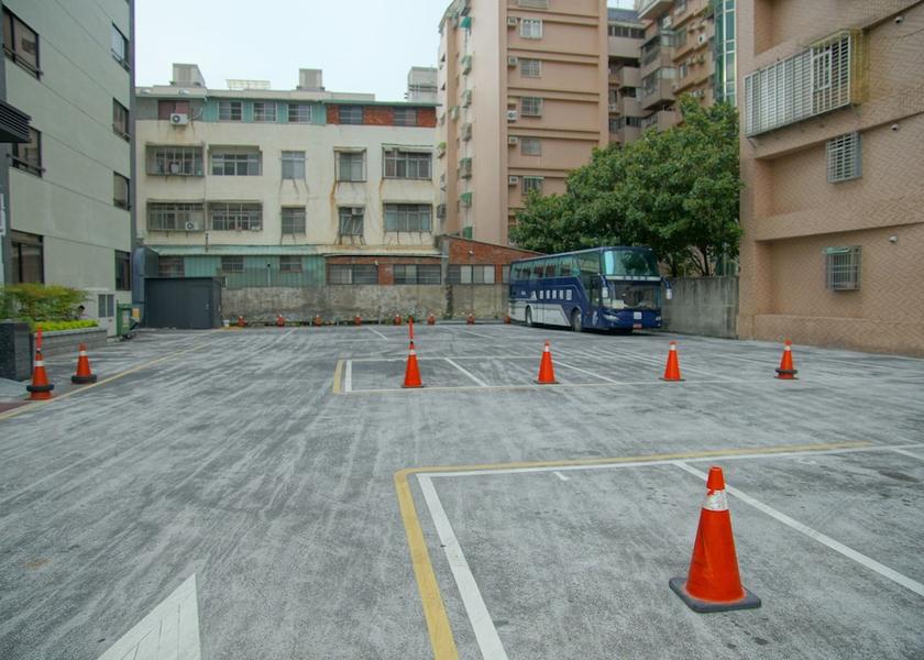  Taichung Parking