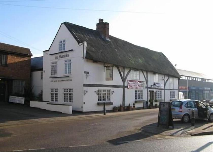 England Lutterworth Exterior Detail