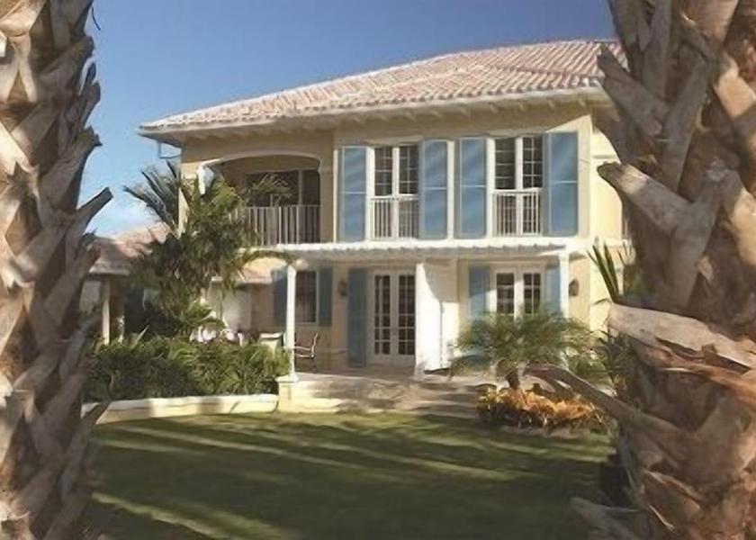 Providenciales Providenciales Front of property
