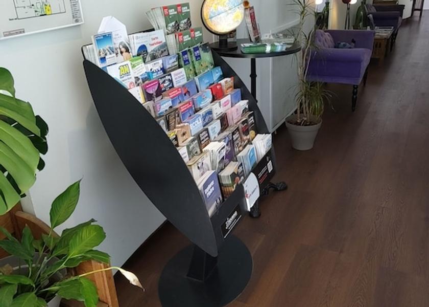 Auvergne-Rhone-Alpes Aix-Les-Bains Reception