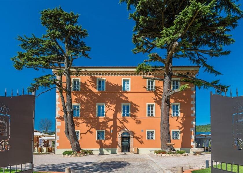 Umbria Gualdo Cattaneo Exterior