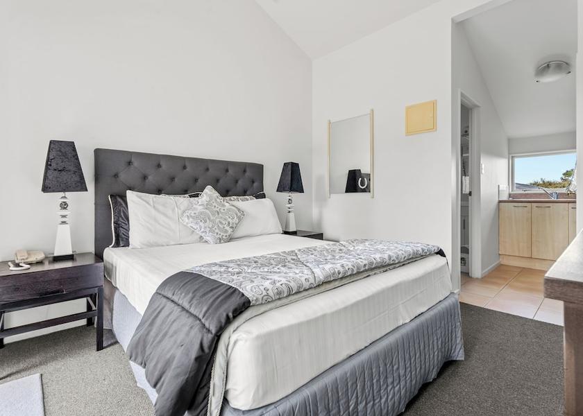 Auckland Region Auckland Room