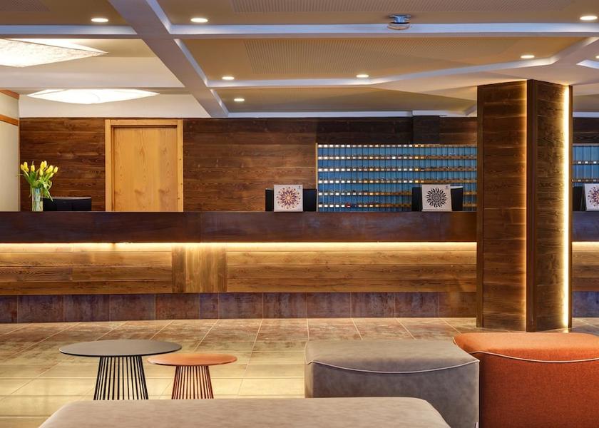 Trentino-Alto Adige Mezzana Reception