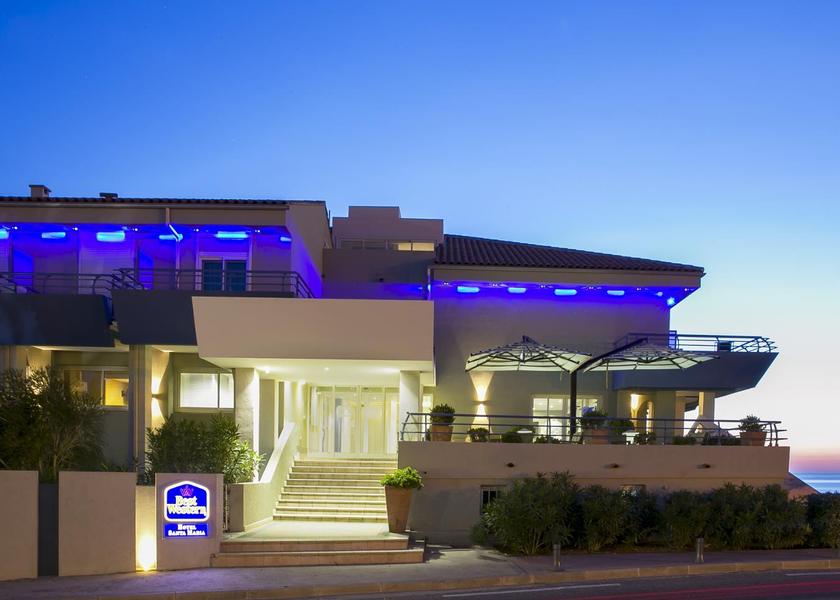 Corsica L'Île-Rousse Hotel Exterior