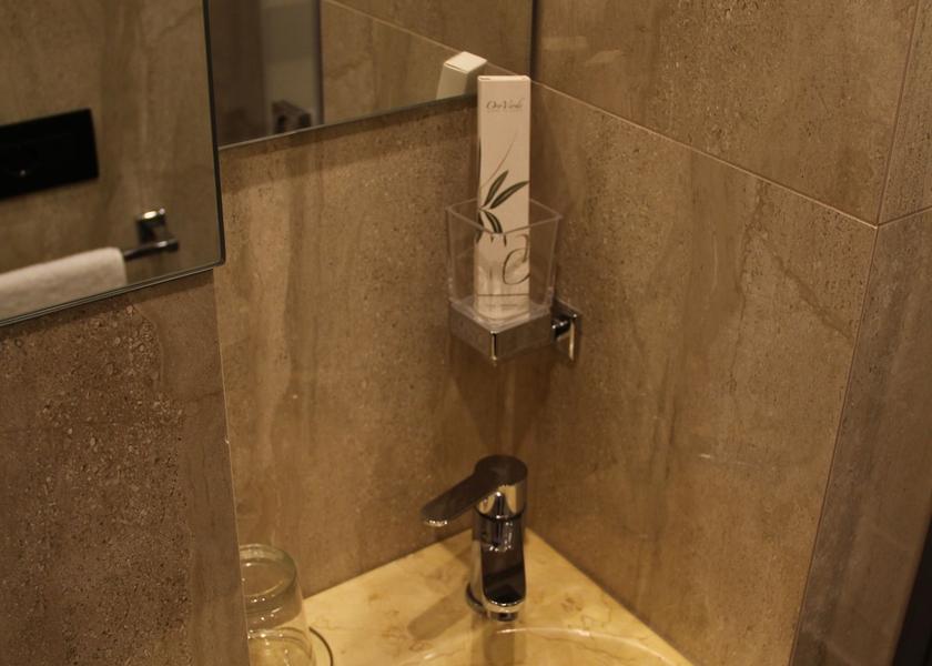 Sicily Trapani Bathroom