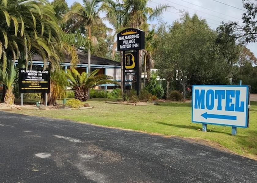 Victoria Melbourne Facade