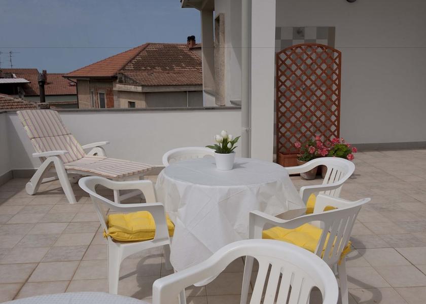 Campania Ascea Sundeck