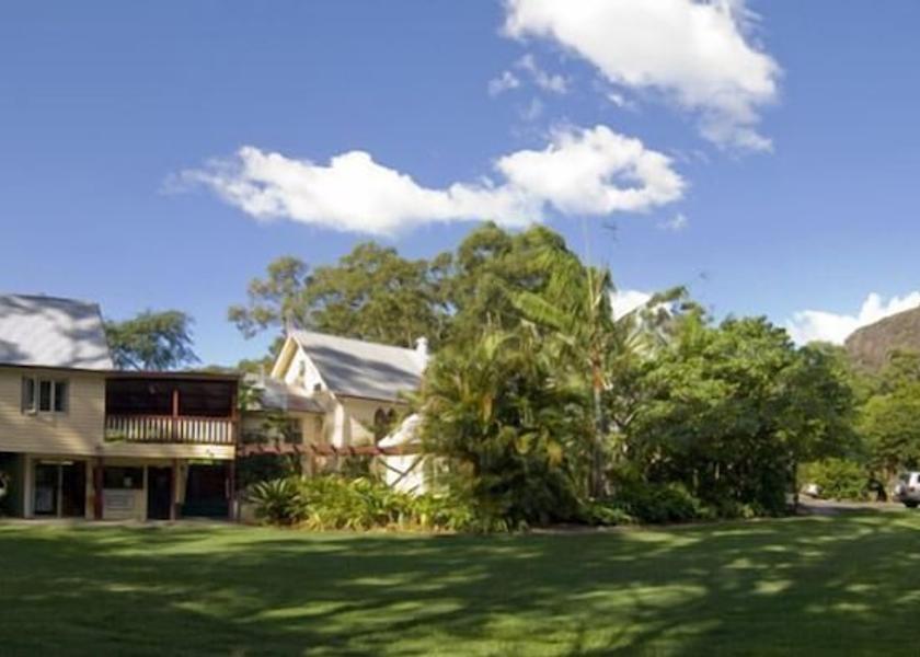 Queensland Glass House Mountains Exterior Detail