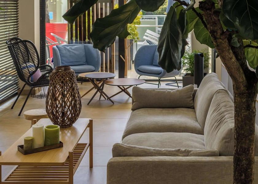 Corsica Ajaccio Lobby