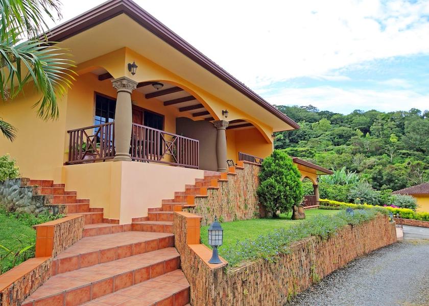 Chiriquí Province Jaramillo Terrace/patio