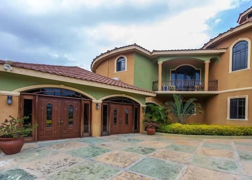 Saint James Montego Bay Entrance