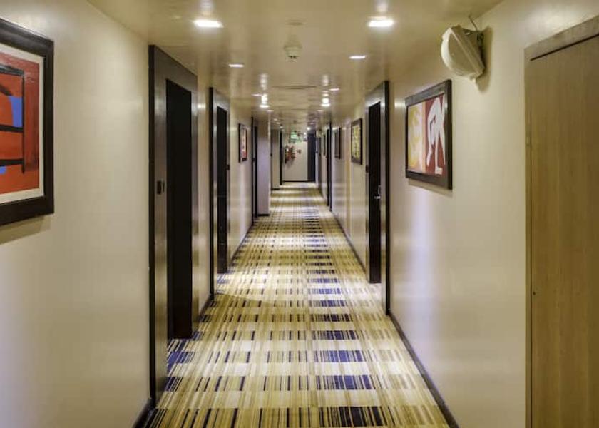 Delhi Delhi Royal Suite