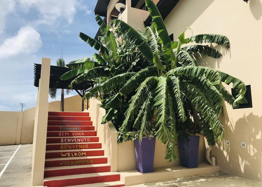  Jan Thiel Entrance