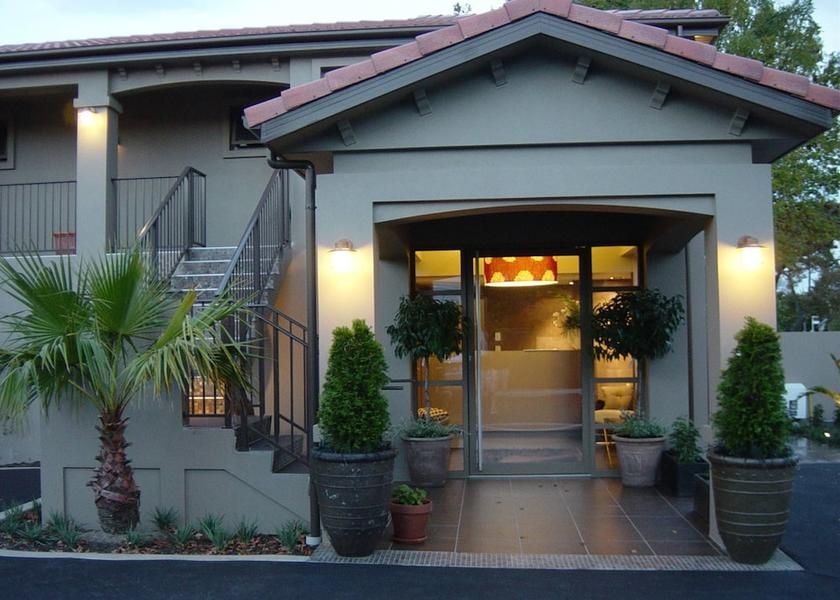 Canterbury Christchurch Front of property