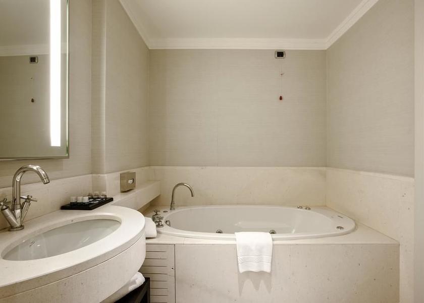 Emilia-Romagna Bologna Bathroom