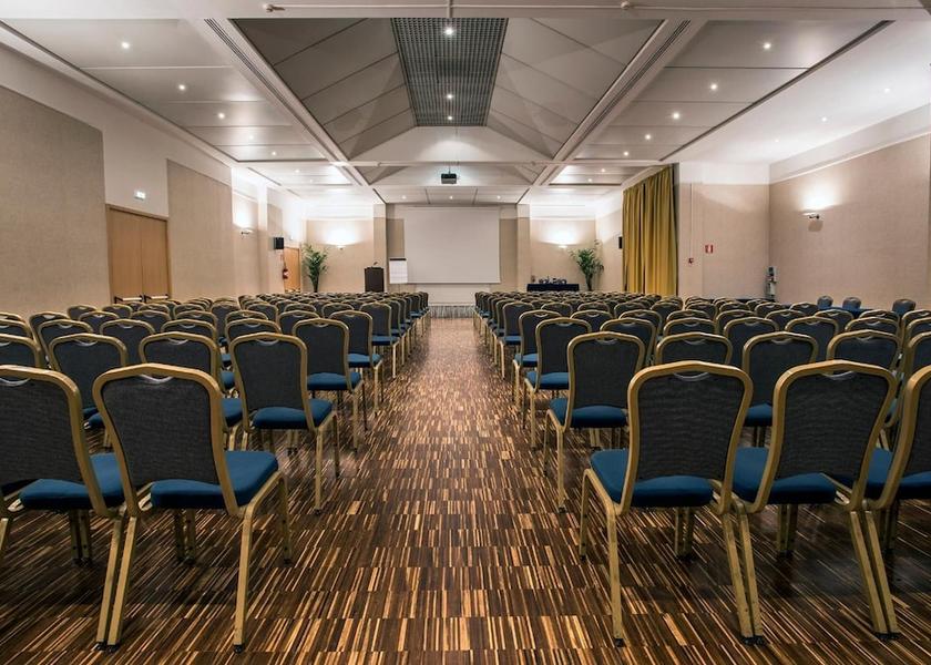 Emilia-Romagna Bologna Meeting Room