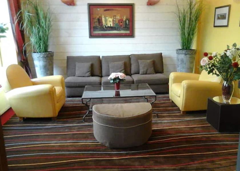 Normandy Le Havre Lobby