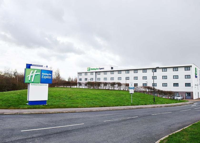 England Ringway Exterior Detail