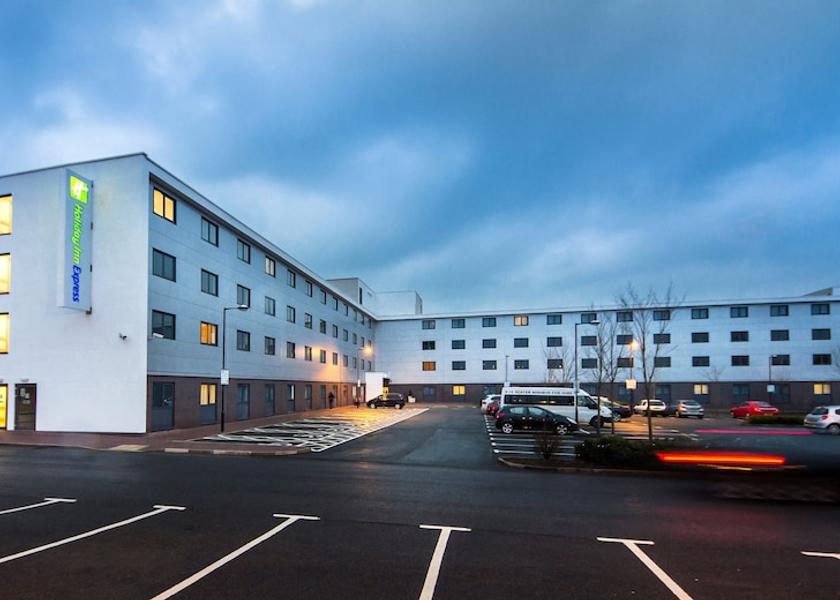 England Ringway Exterior Detail